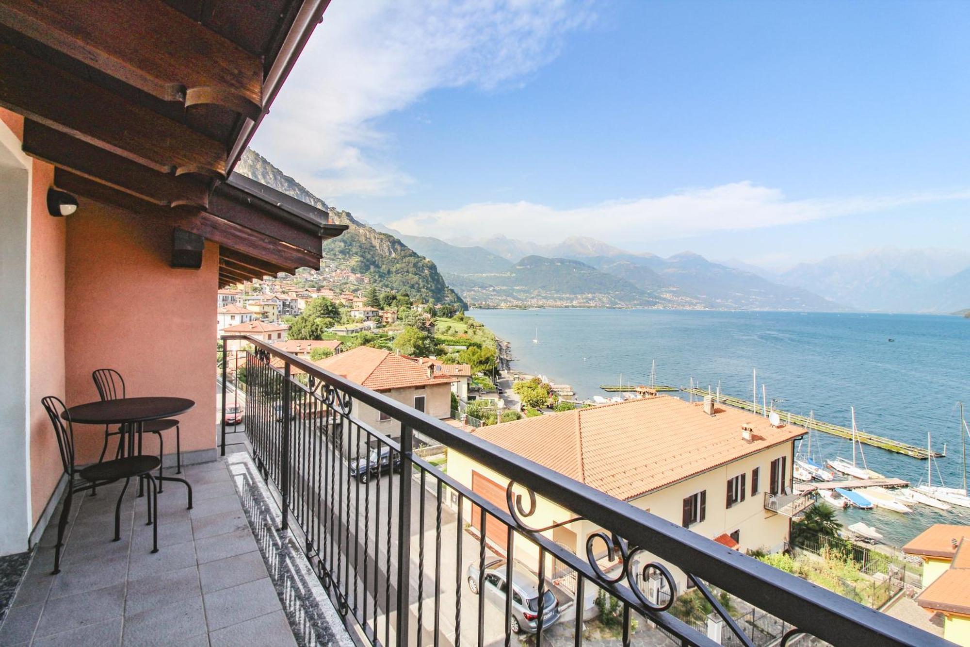 Appartamento Al Porto Pianello Del Lario Exterior photo