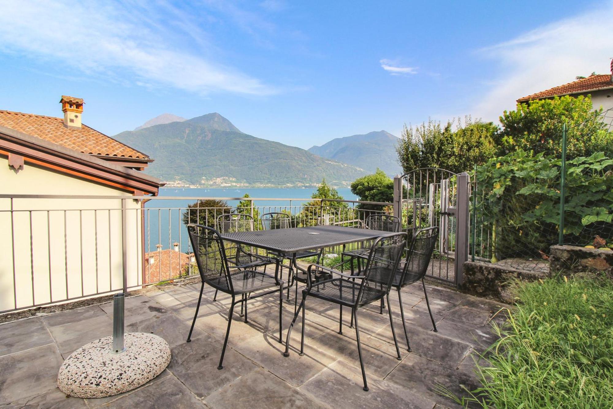 Appartamento Al Porto Pianello Del Lario Exterior photo